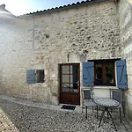 Petit Moulin De Veillard