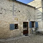 Petit Moulin De Veillard *