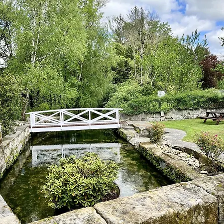 Holiday home Petit Moulin De Veillard Bourg-Charente