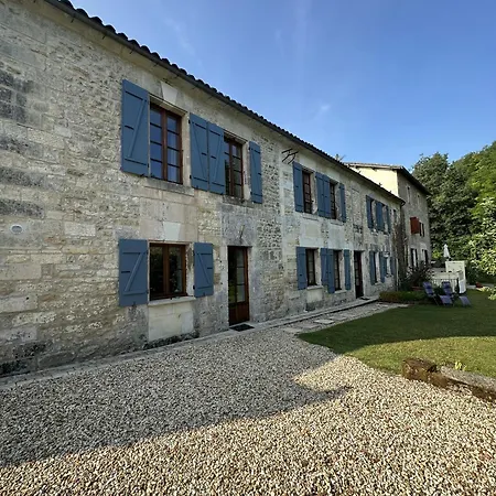 Casa de Férias Petit Moulin De Veillard