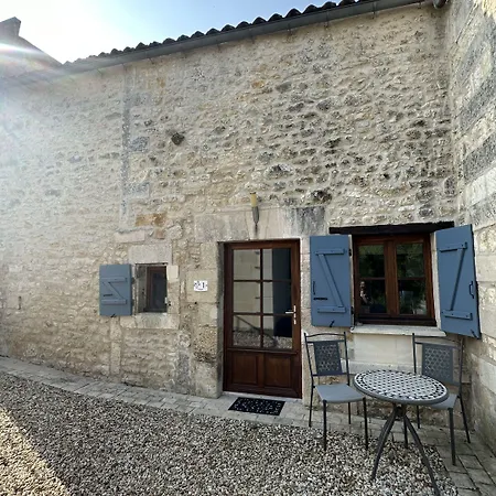 Petit Moulin De Veillard