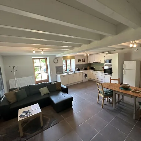 Petit Moulin De Veillard * Bourg-Charente