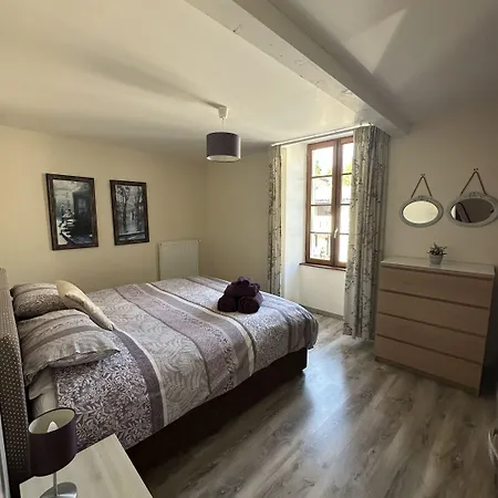 Casa de Férias Petit Moulin De Veillard